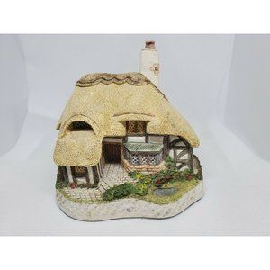 Vintage 1993 David Winter Cottages Ashe Cottage Collectors Guild Shelf Sitter